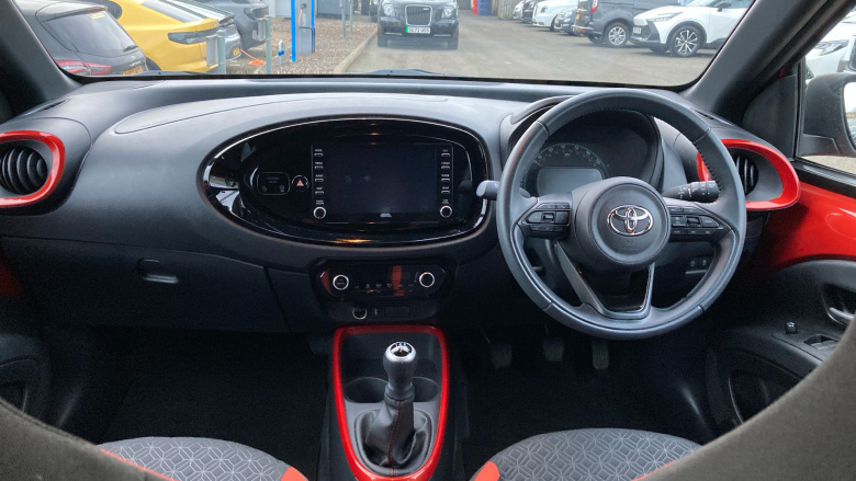 Toyota Aygo X 1.0 VVT-i Edge 5dr Petrol Hatchback